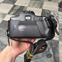 Load image into Gallery viewer, Minolta Dynax 7xi