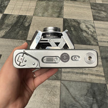Load image into Gallery viewer, Voigtländer Vitessa L
