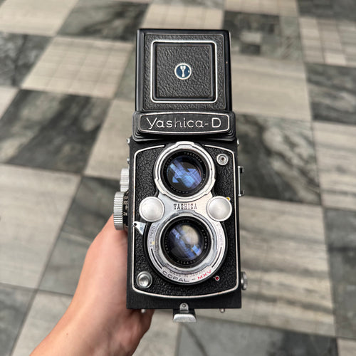 Yashica-D