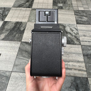 Yashica-D
