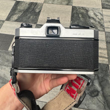 Load image into Gallery viewer, Pentax K1000