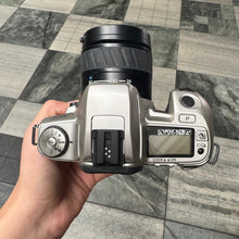 Load image into Gallery viewer, Minolta Dynax 505si