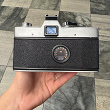 Load image into Gallery viewer, Minolta SRT 100b