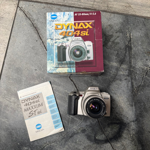 Minolta Dynax 404si