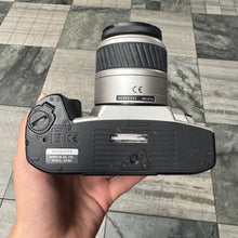 Load image into Gallery viewer, Minolta Dynax 404si