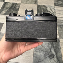 Load image into Gallery viewer, Olympus OM-1