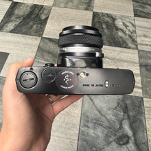 Load image into Gallery viewer, Olympus OM-1