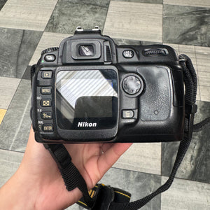 Nikon D50