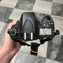 Load image into Gallery viewer, Nikon D600 Body