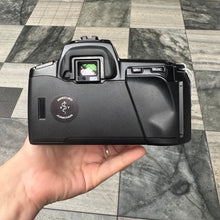 Load image into Gallery viewer, Minolta Dynax 5xi