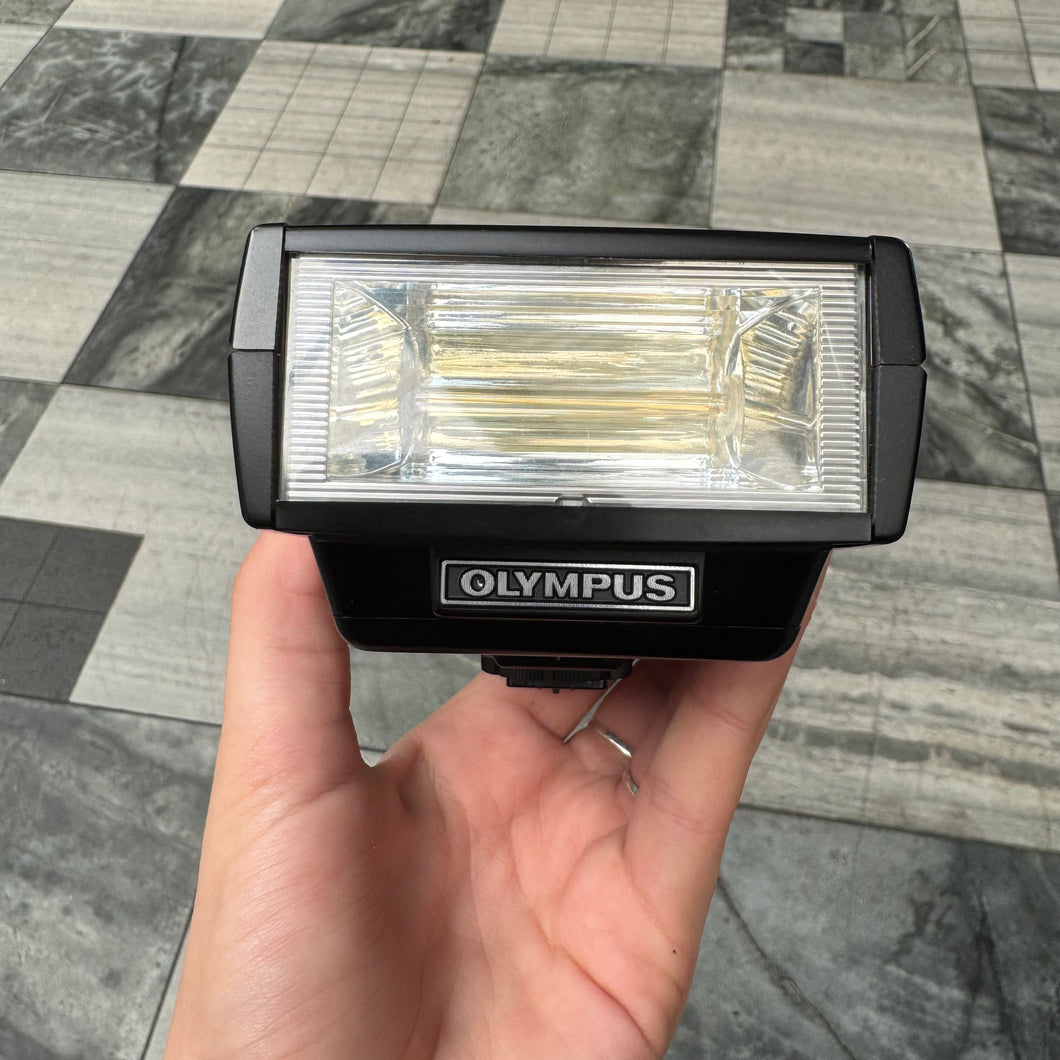 Olympus Electronic T32 Flash