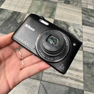 Nikon Coolpix S3500