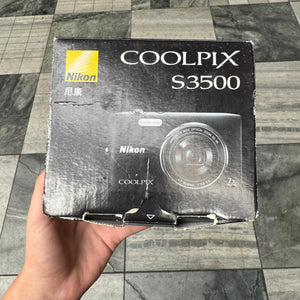 Nikon Coolpix S3500