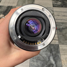 Load image into Gallery viewer, Minolta AF Zoom XI 100-300m f/4.5(32)-5.6 Lens