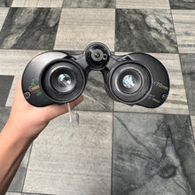 Load image into Gallery viewer, Greenkat Coated Optics 30x70mm Binoculars