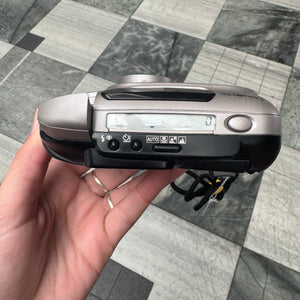Minolta Riva Zoom 70W