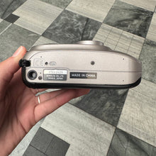 Load image into Gallery viewer, Minolta Riva Zoom 70W