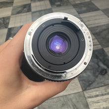 Load image into Gallery viewer, Tokina SZ-X 80-200mm f/4.5-5.6 Lens