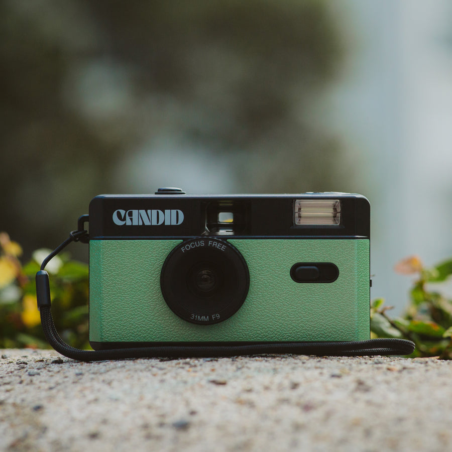 CANDID REUSABLE 35MM CAMERA