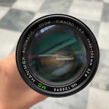 Load image into Gallery viewer, Hanimex MC 80-200mm f/4.5 Automatic Zoom C-Macro lens
