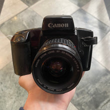 Load image into Gallery viewer, Canon EOS 100