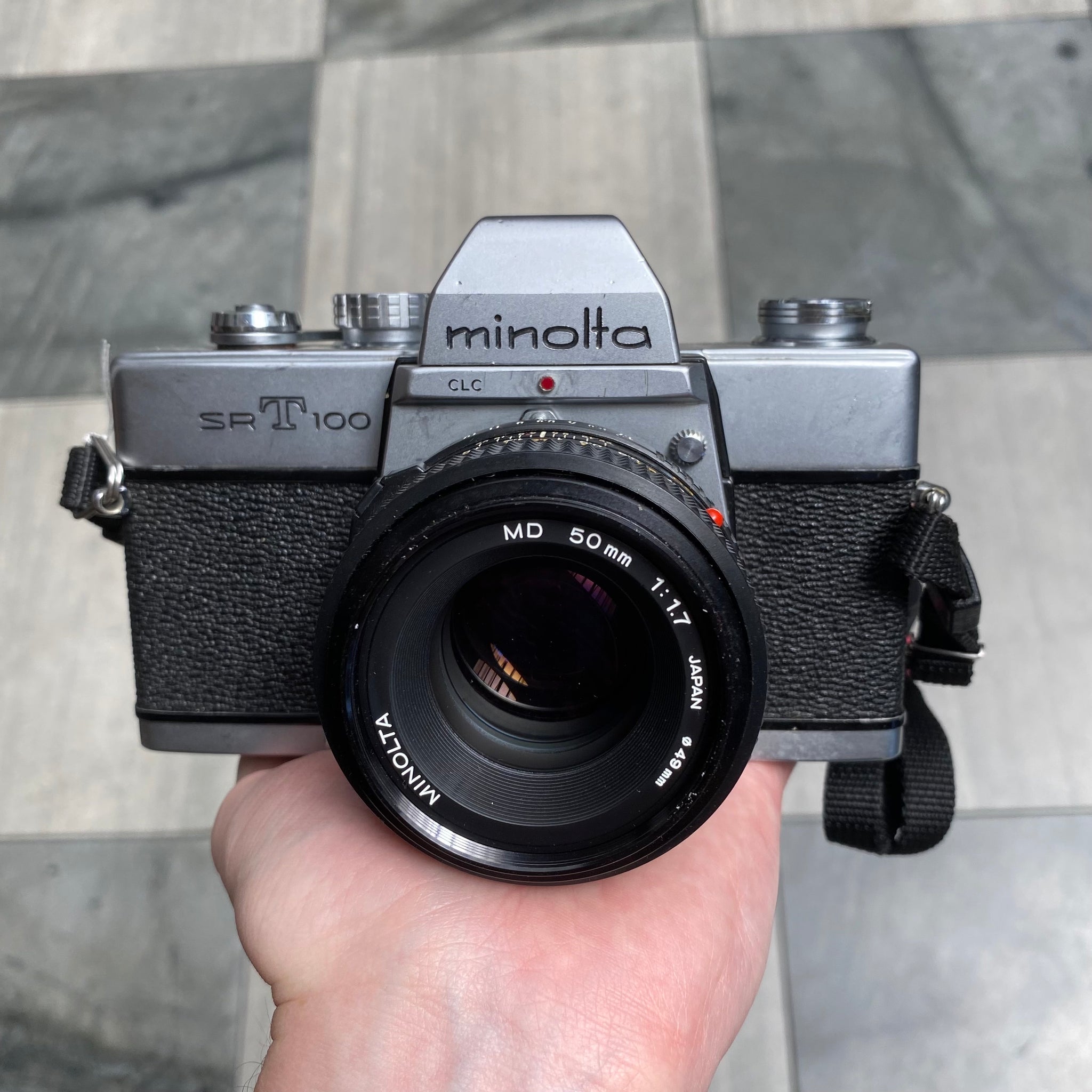 minolta srt 100 battery